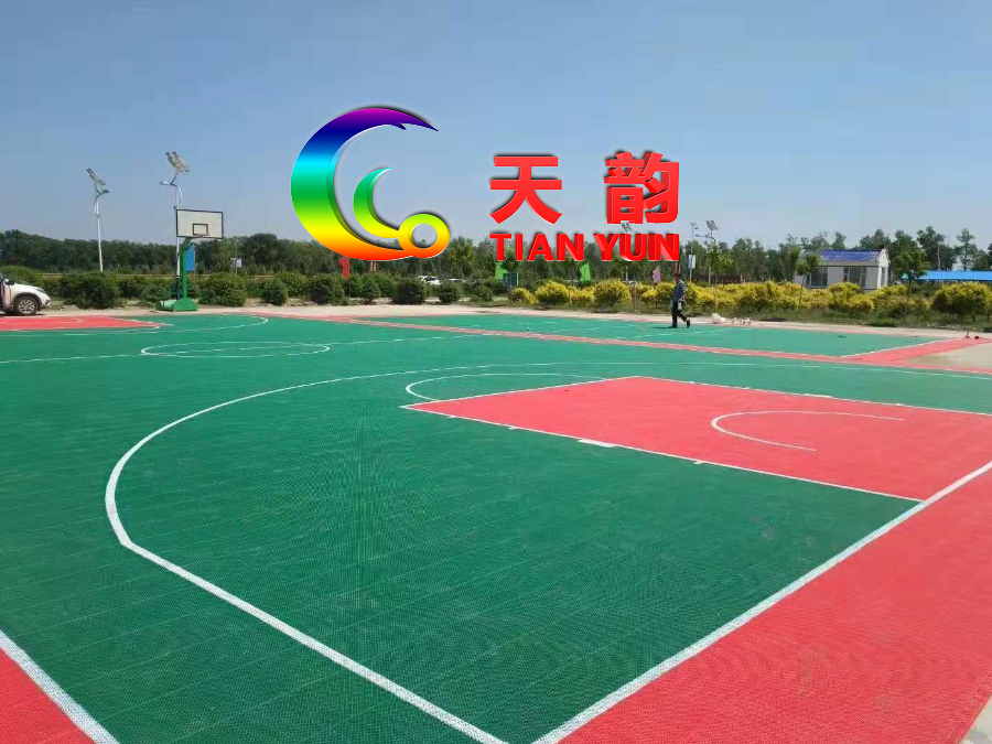 北京鸟巢、世博会都在使用的耐磨塑胶地板【辽宁天韵耐磨塑胶地板厂家】